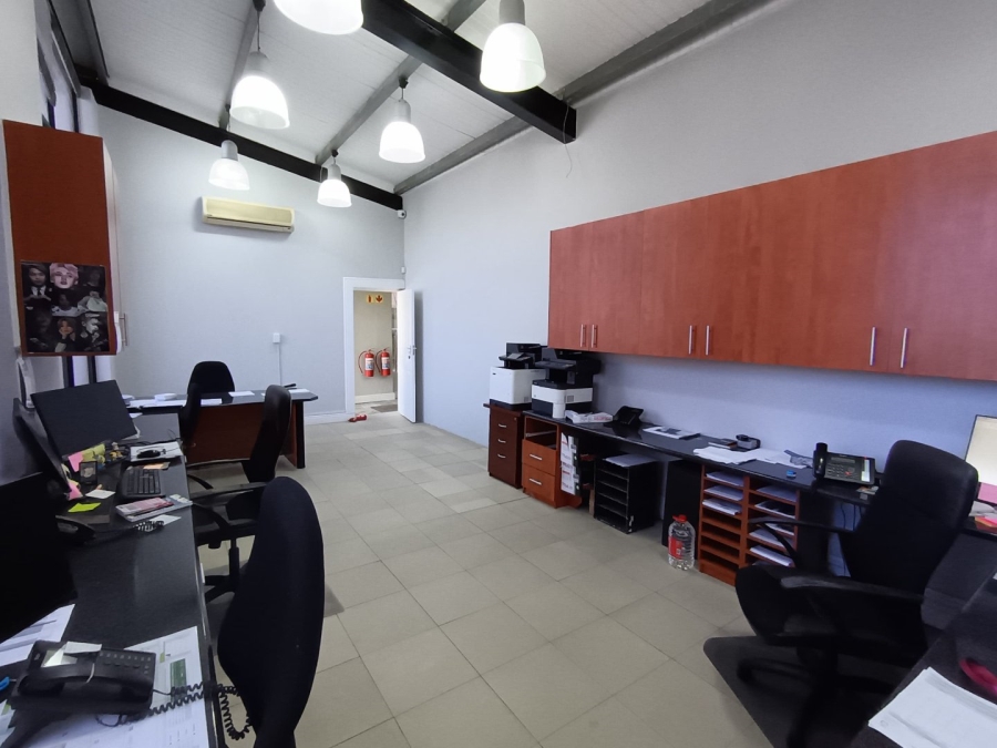  Bedroom Property for Sale in Newton Park Eastern Cape